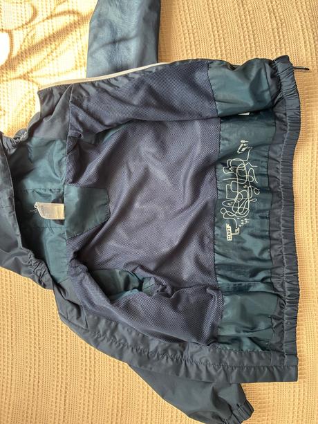 Vetrovka quechua, quechua,92
