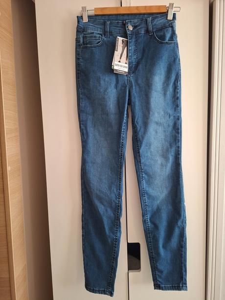 Rifle s vysokým pásom, calzedonia,s