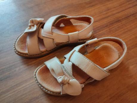 Sandálky rozprávkové, froddo,27