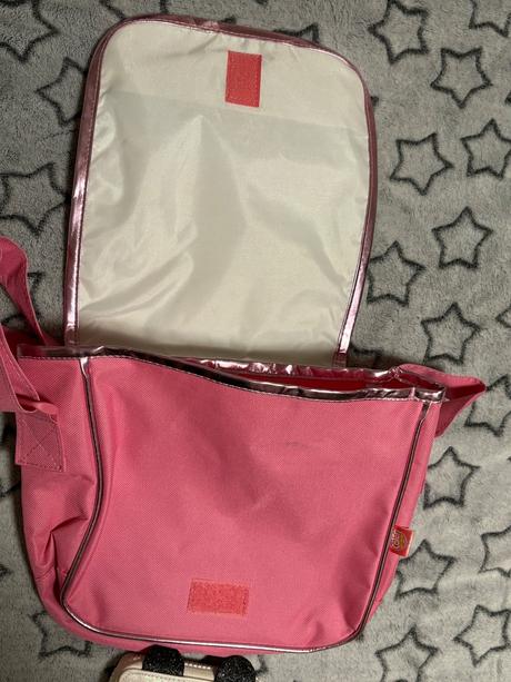 Kabelka s peňaženkou,