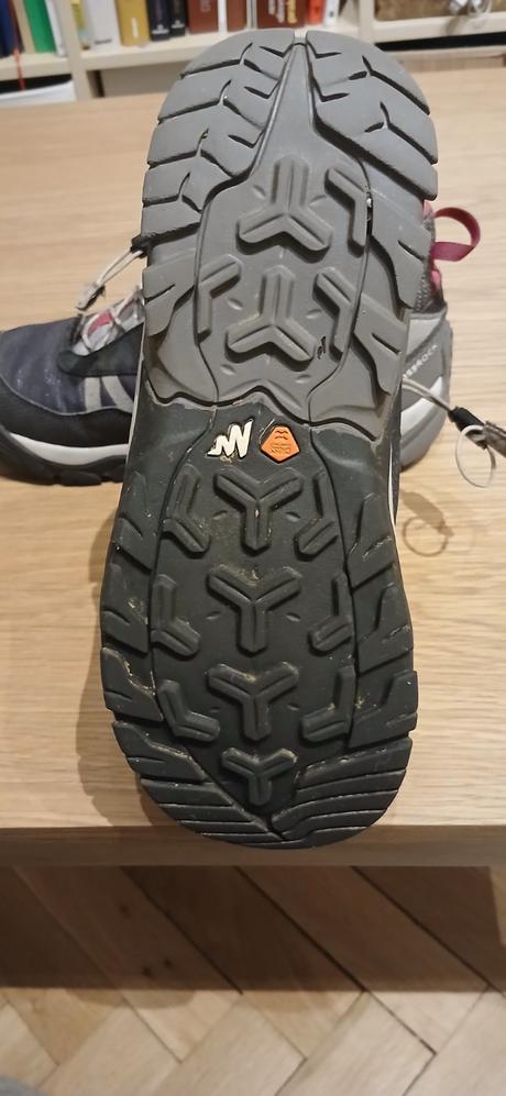 Turisticke topánky, quechua,38