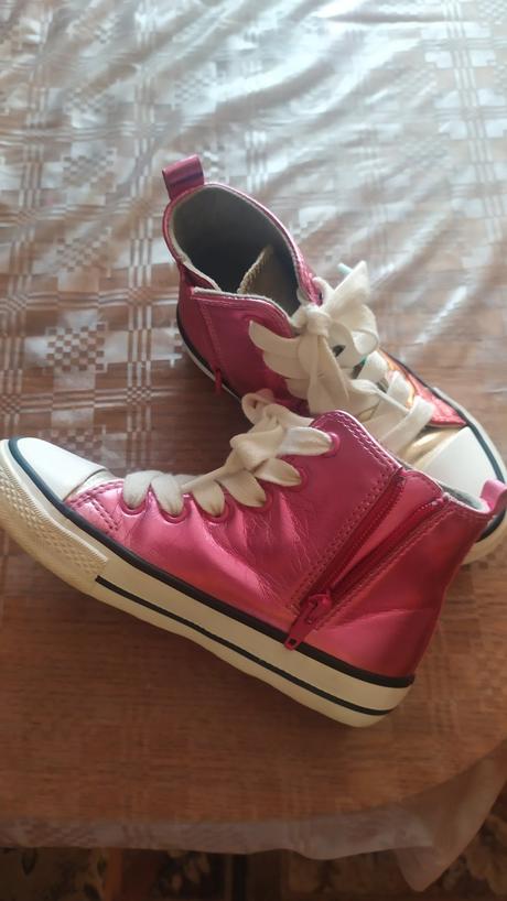 Tenisky next, next,28