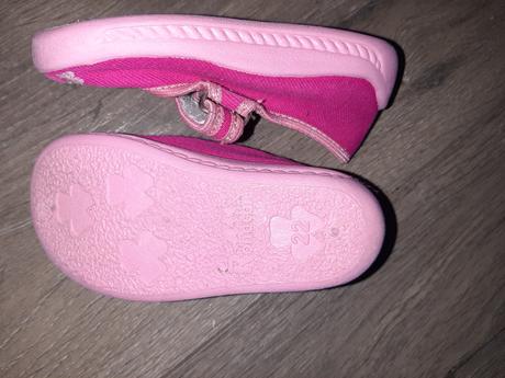 Papučky, roháčan,22