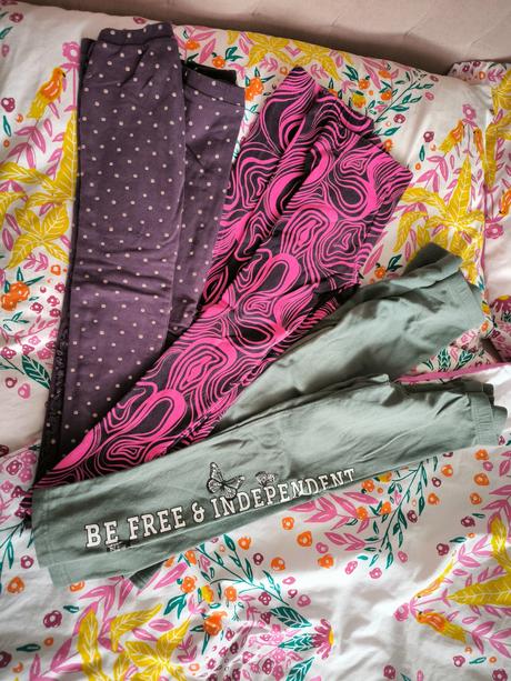 Teplé legíny 134, 134