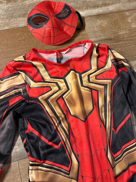 Iron spiderman kostým, 