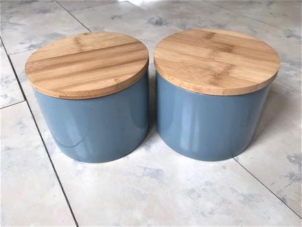 Porcelánové dózy 2 ks,