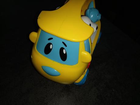 Autobus so zvieratkami, 