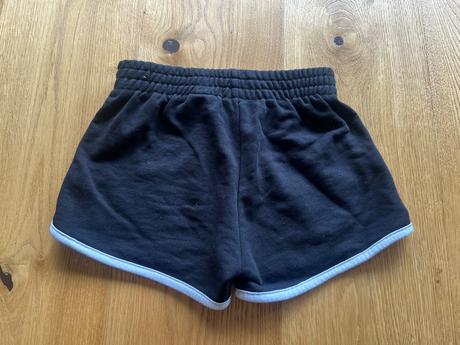 Kraťasky, reserved,134