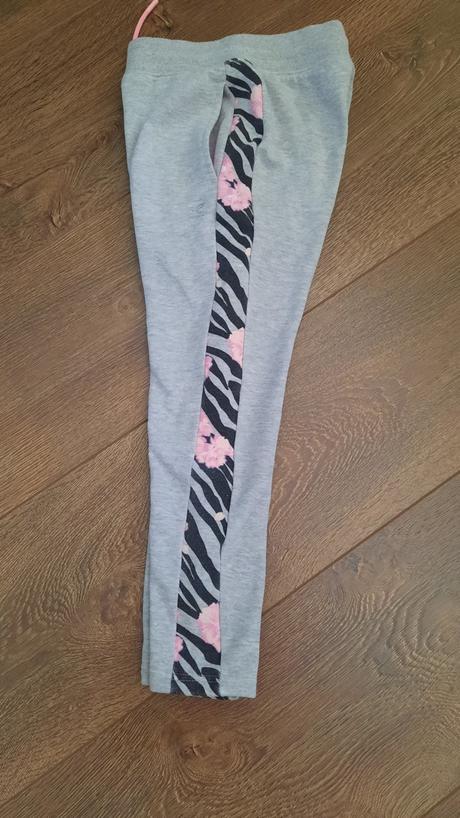 Tepláky energetics v.140, 134