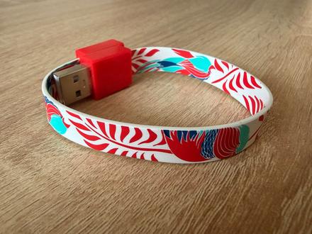 Usb kábel,