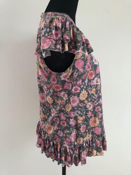 Kvetinové tričko, s