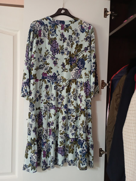 Kvetované šaty, bonprix,36