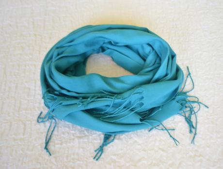 Tyrkysový šál s viazanými strapcami 190x70, xxl