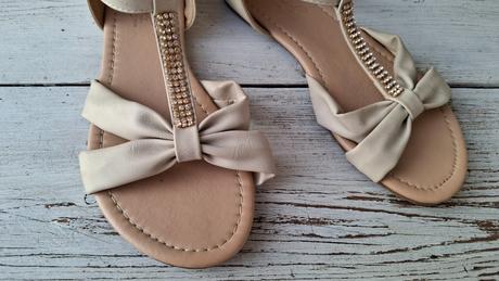 Sandálky - béžové, 36