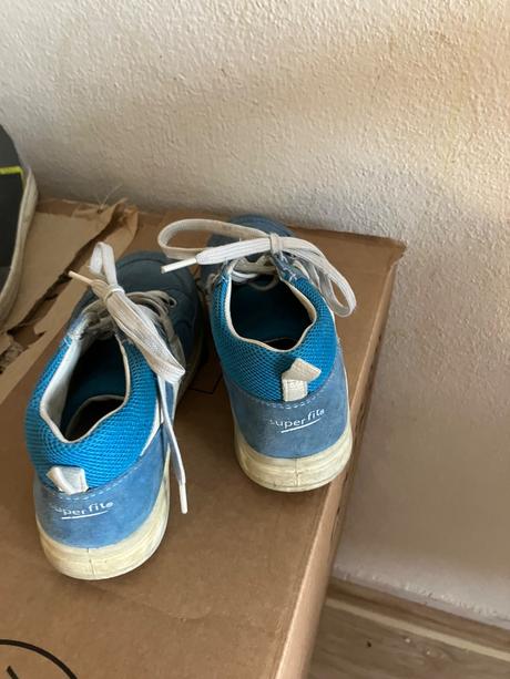 Kožené tenisky, superfit,27