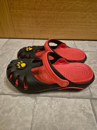 Čierne šľapky pre dievča 33, 33