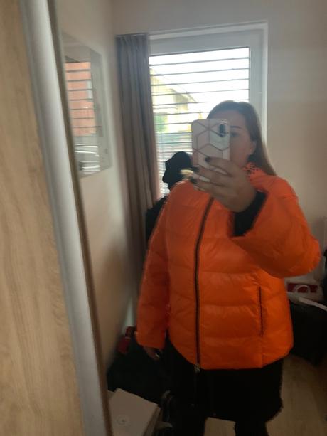 Oranžová zimná bunda- sportalm, 42