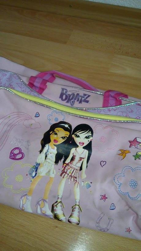 Dievčenská taška, 