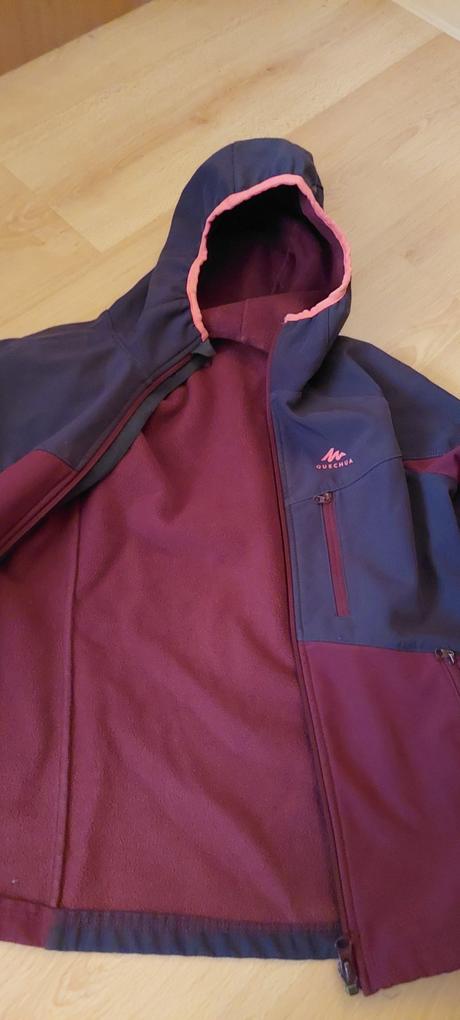 Softshellova bunda velk.11, decathlon,146
