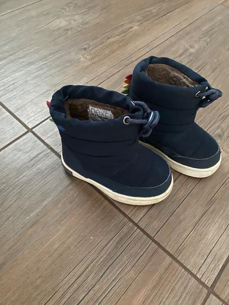 Snehule next, next,21