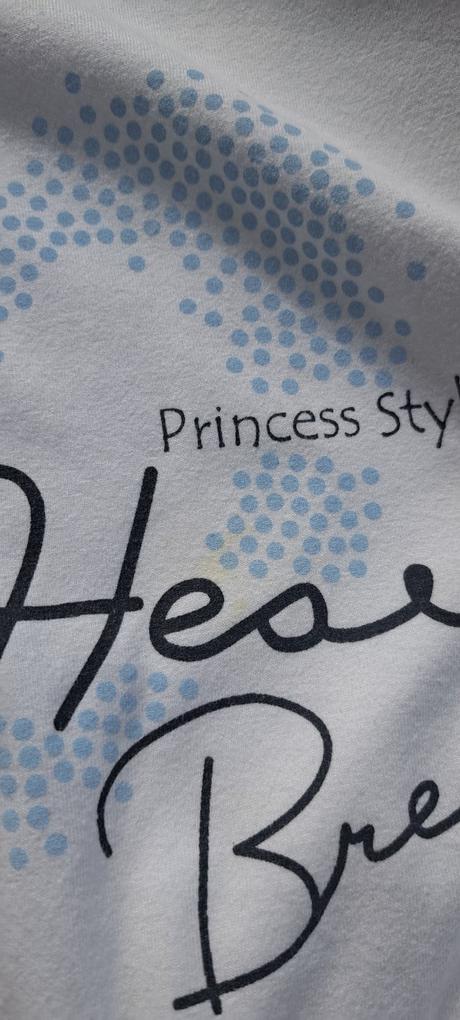 Krásny trojkomplet, 128