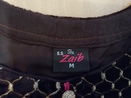 Nádherné vyšívané šaty, m