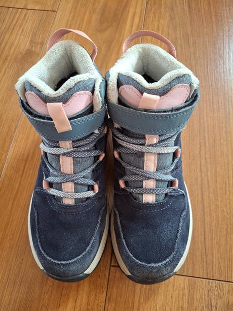 Topánky na zimu- kožené, quechua,34