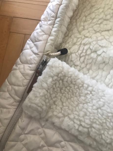 Fusak z ovčej vlny,