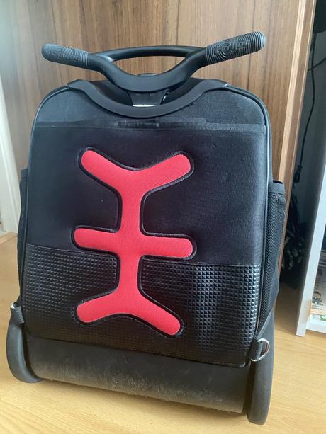 Školská a cestovná taška na kolieskach nikidom rol, 