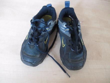 Botasky, zn. nike, 32, nike,32