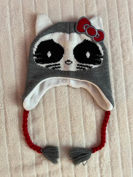 Dievcensky zimna capica, hello kitty,104
