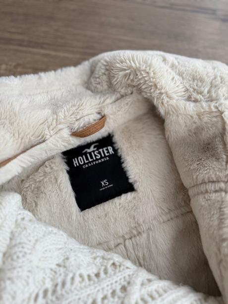 Bundicka, hollister,xs