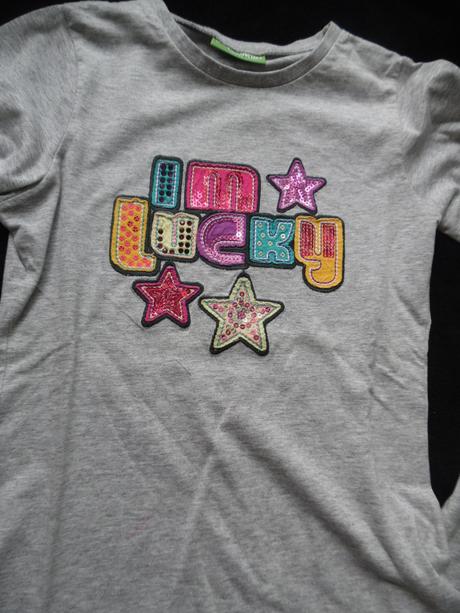 Tričko s glitríkovou aplikáciou, 146