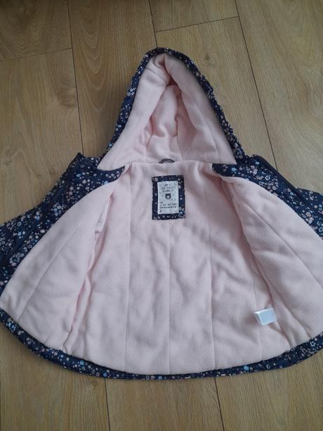 Prechodna bunda- kabatik, c&a,92