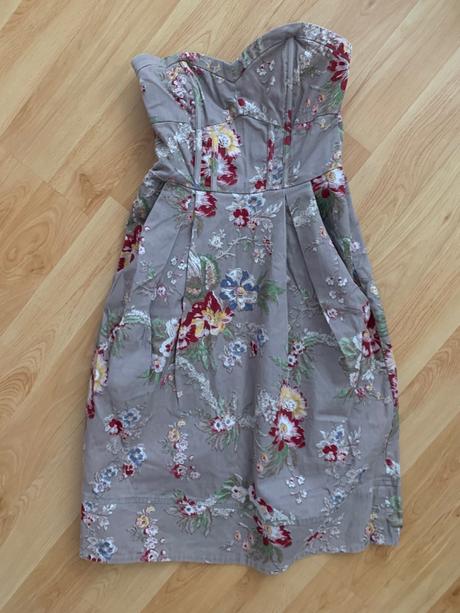 Dámske značkové oblecenie, s