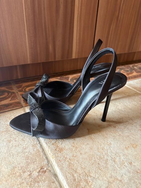 Sandále na opätku - 35, zara,35