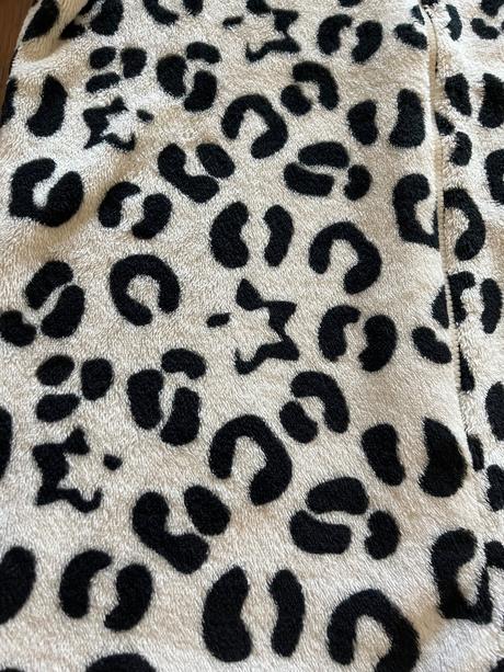 Teplé chlpaté pyžamko lol surprise 134/140, primark,134