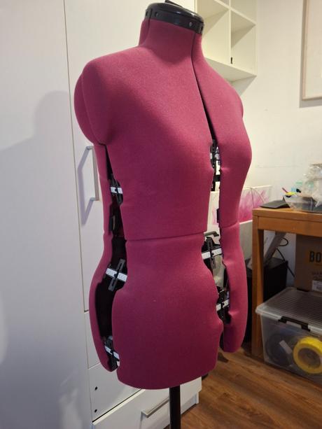 Nastavitelna figurina, 