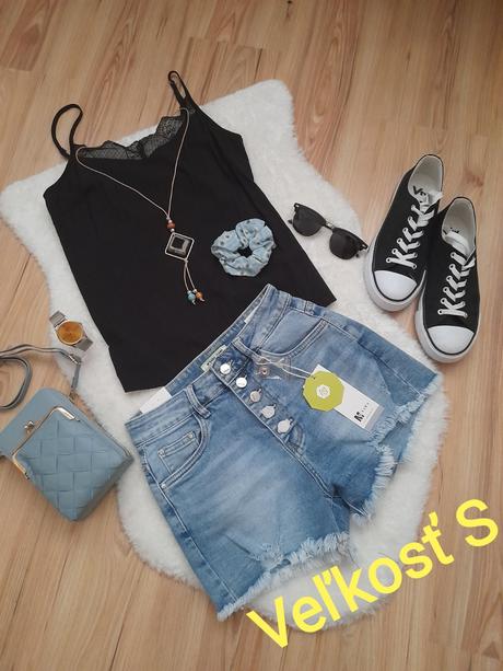 Dámske džínsové kraťasy - rôzne druhy a veľkosti, s / xs