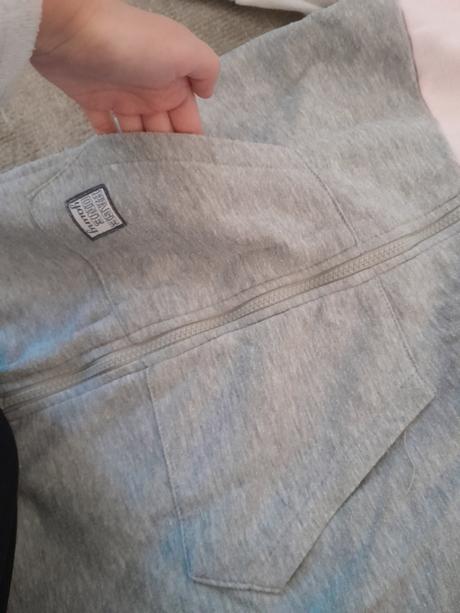 Predám overalové pyžamo, 146