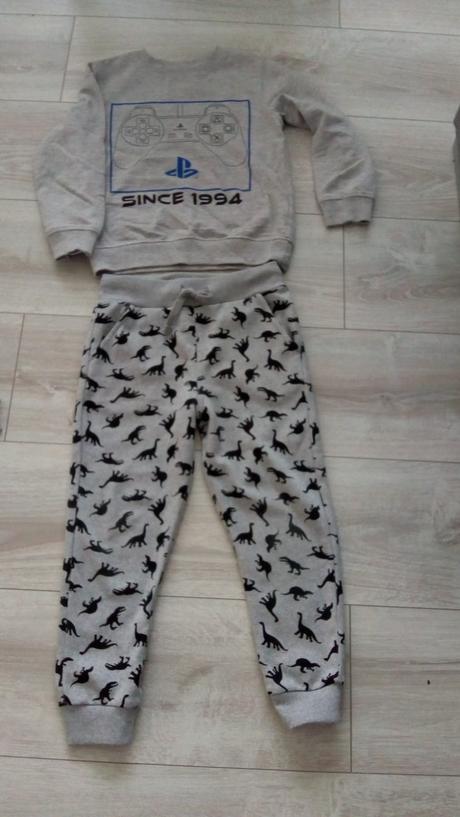 Mikina a tepláky, sinsay,110