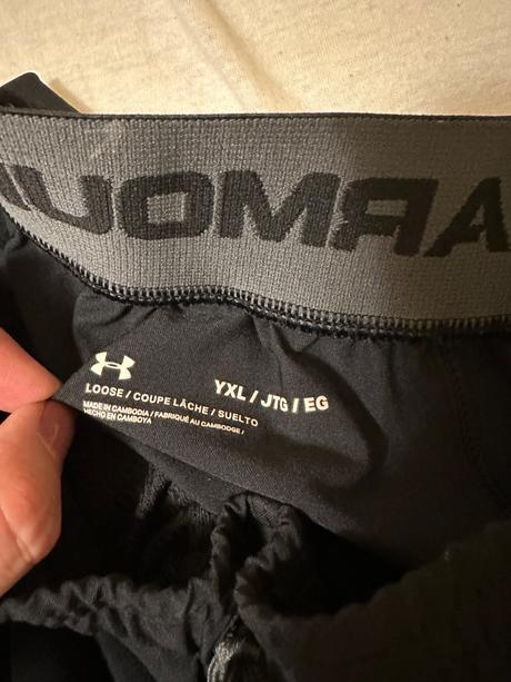 Under armour sportove nohavice, under armour,xl