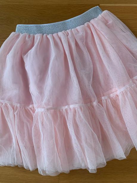 Tylova suknicka, 128