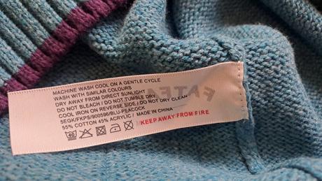 Sveter so sovou c.152-158 /12rokov, 158