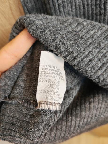 Dámske elastické zimné mini šaty xs, xs