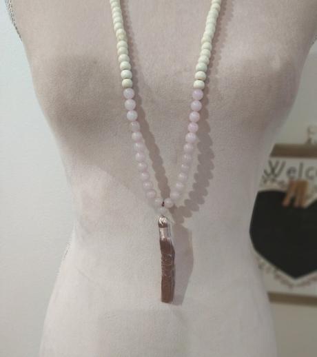 Náhrdelník do strapcom, 