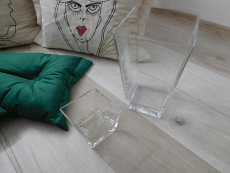 Vankúše v prírodnej farbe+zelené smaragdové, 