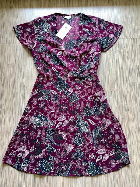 Krasne šaty vila, s