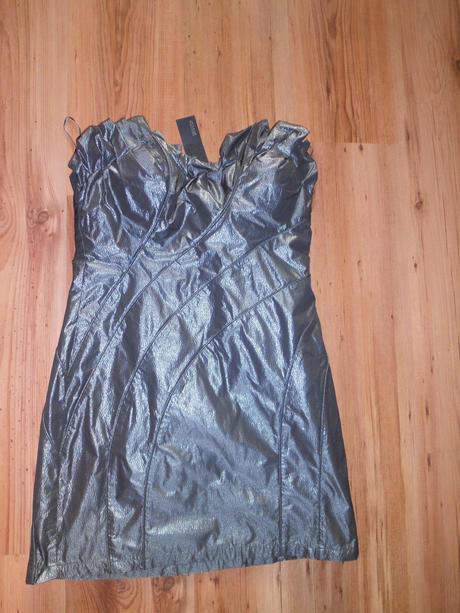 Krasne saty s visackou, nove, m