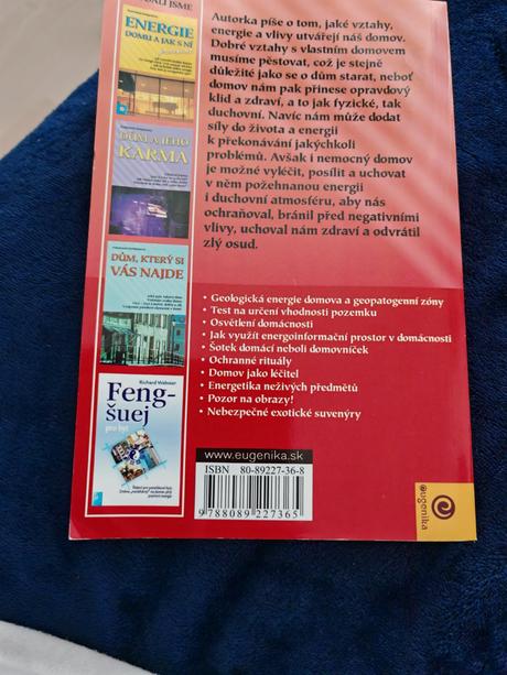 Kniha mágie vášho domova v češtine,